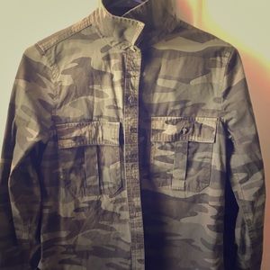 Jacket/button up army shirt